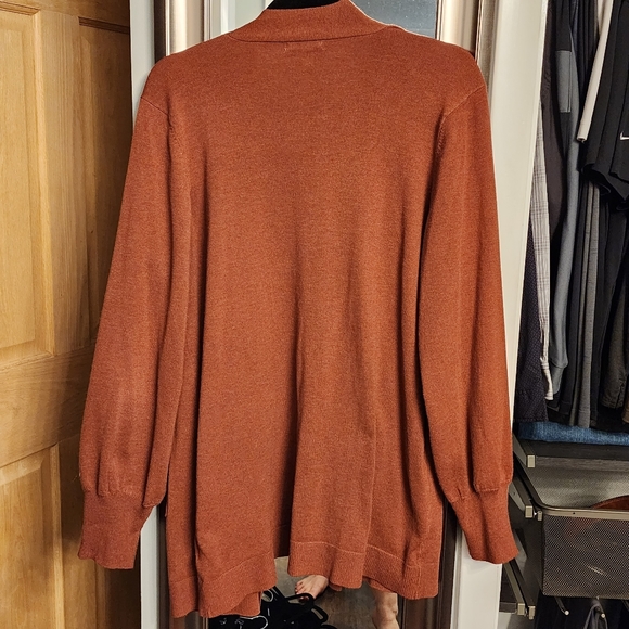 Light-rust Cardigan with Pockets - Picture 2 of 6